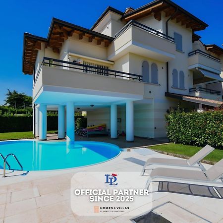 Desenzanoloft Official Partner Marriott Homes & Villas - Bea House, Sirmione With Private Garden And Share Pool Kültér fotó