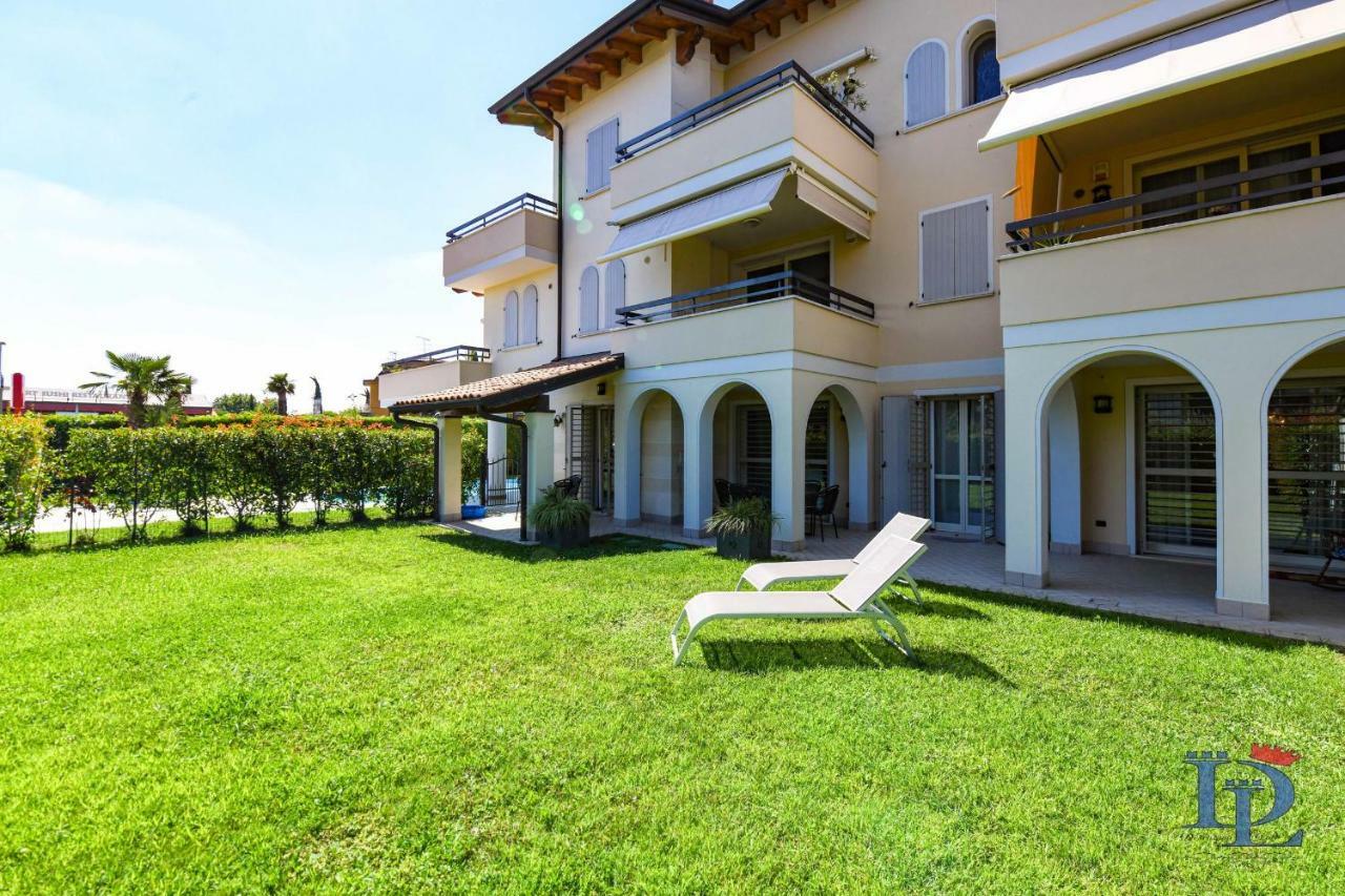 Desenzanoloft Official Partner Marriott Homes & Villas - Bea House, Sirmione With Private Garden And Share Pool Kültér fotó