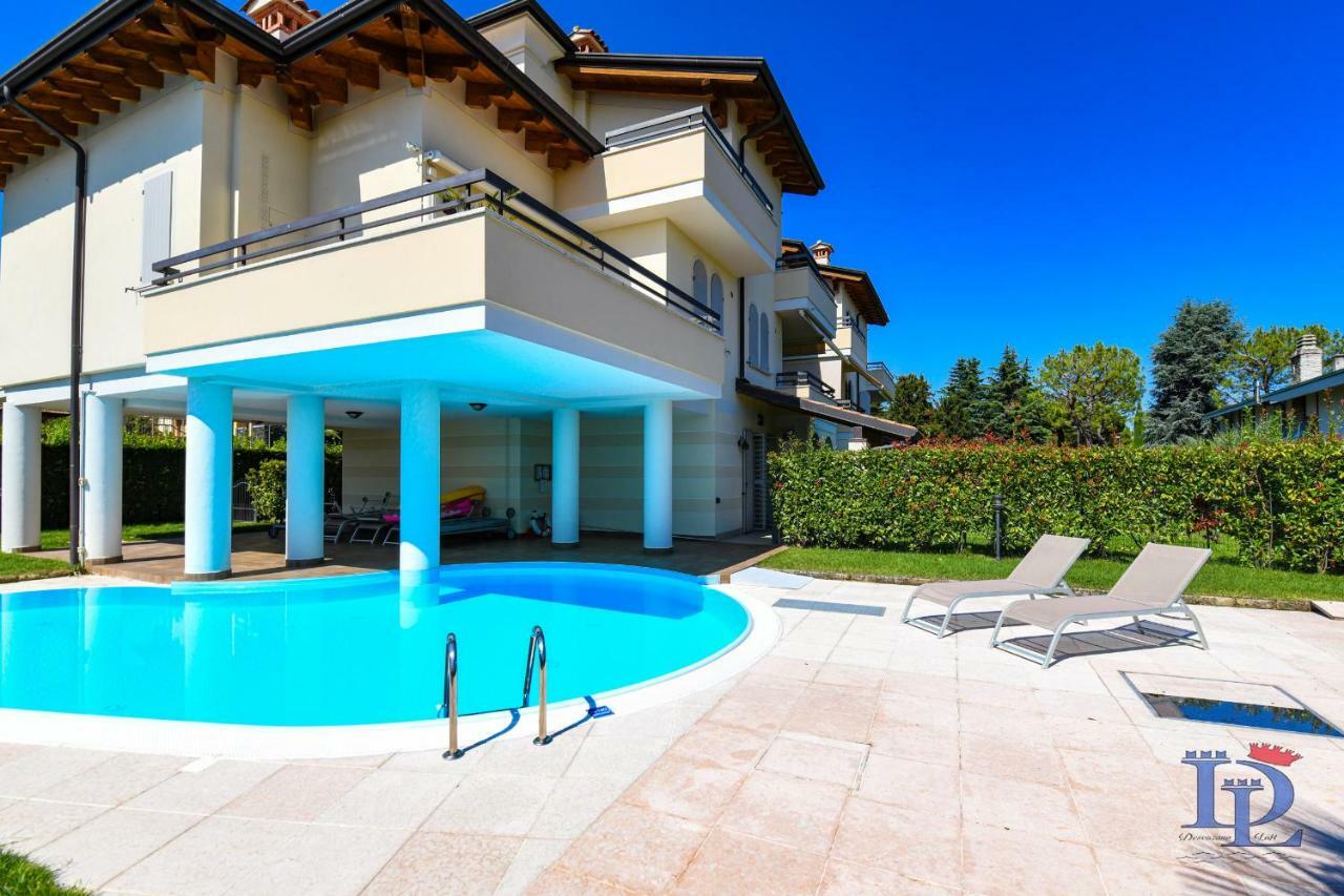 Desenzanoloft Official Partner Marriott Homes & Villas - Bea House, Sirmione With Private Garden And Share Pool Kültér fotó