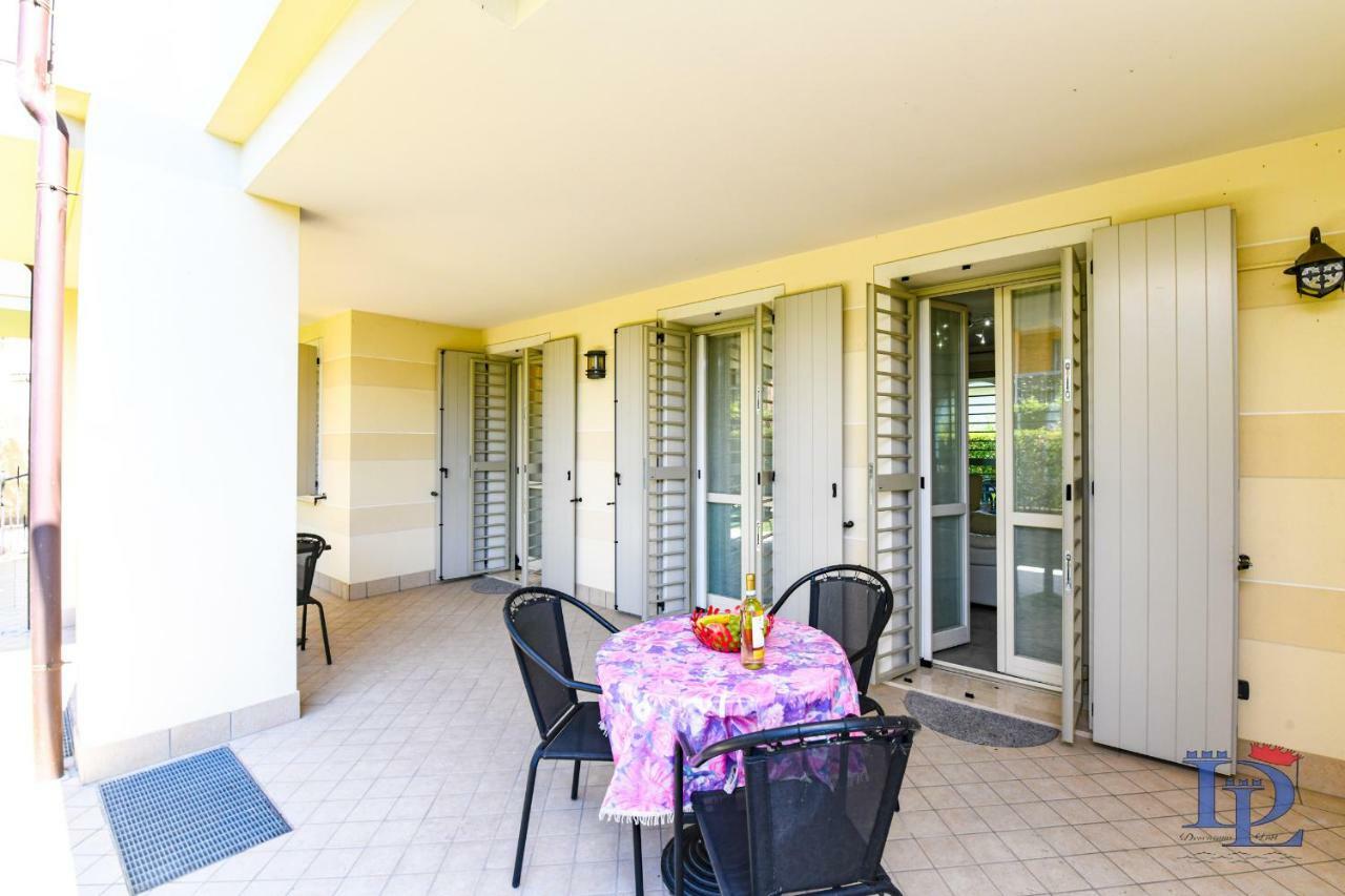 Desenzanoloft Official Partner Marriott Homes & Villas - Bea House, Sirmione With Private Garden And Share Pool Kültér fotó