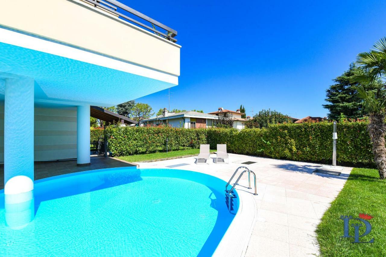 Desenzanoloft Official Partner Marriott Homes & Villas - Bea House, Sirmione With Private Garden And Share Pool Kültér fotó